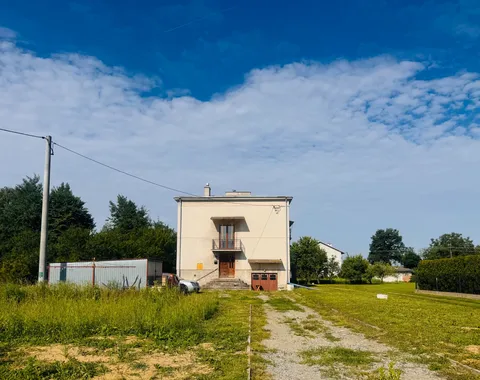 Dom z ogrodem w Roztokach, Roztoki — Zdjęcie nieruchomości