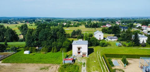 Dom: Roztoki. Zdjęcie nieruchomości