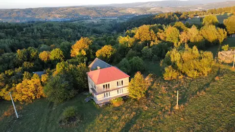 Dom do remontu z widokiem na Pogórze Dynowskie, Wola Dydyńska, gmina Dydnia — zdjęcie 3 z 8