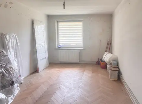 Trzypokojowe mieszkanie przy parku w Krośnie, Krosno — zdjęcie 5 z 10
