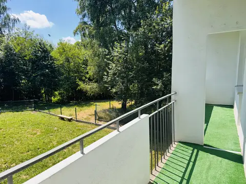 Trzypokojowe mieszkanie przy parku w Krośnie, Krosno — zdjęcie 3 z 10