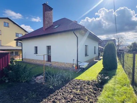 Rodzinny dom w Strzyżowie, Strzyżów, ul. Staszica — Zdjęcie nieruchomości