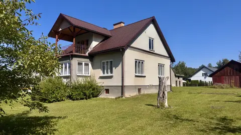 Dom z działką 2500 m² w Malinówce, Malinówka