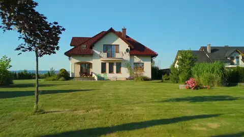 Dom z ogrodem i garażem w Krośnie-Suchodole, Krosno — zdjęcie 2 z 12