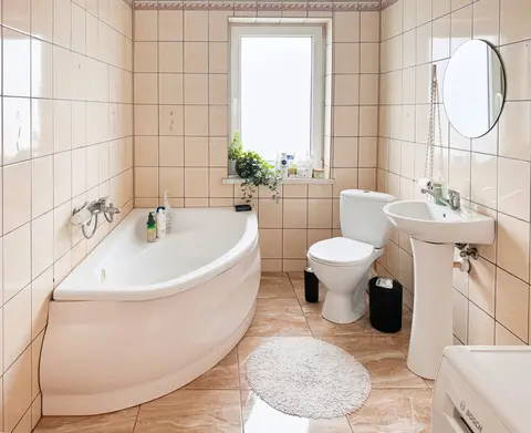 Parterowy dom z działką 1800 m² w Żeglcach, Żeglce — zdjęcie 6 z 12