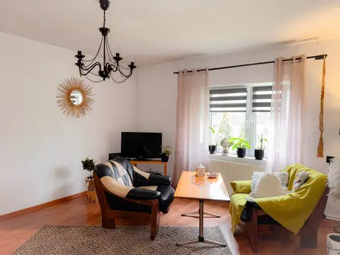 Parterowy dom z działką 1800 m² w Żeglcach, Żeglce — zdjęcie 3 z 12